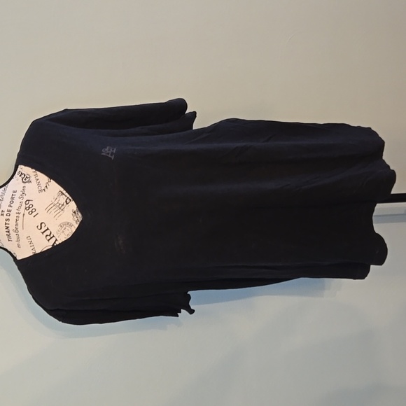 Aeropostale V-neck Tee - Picture 1 of 4